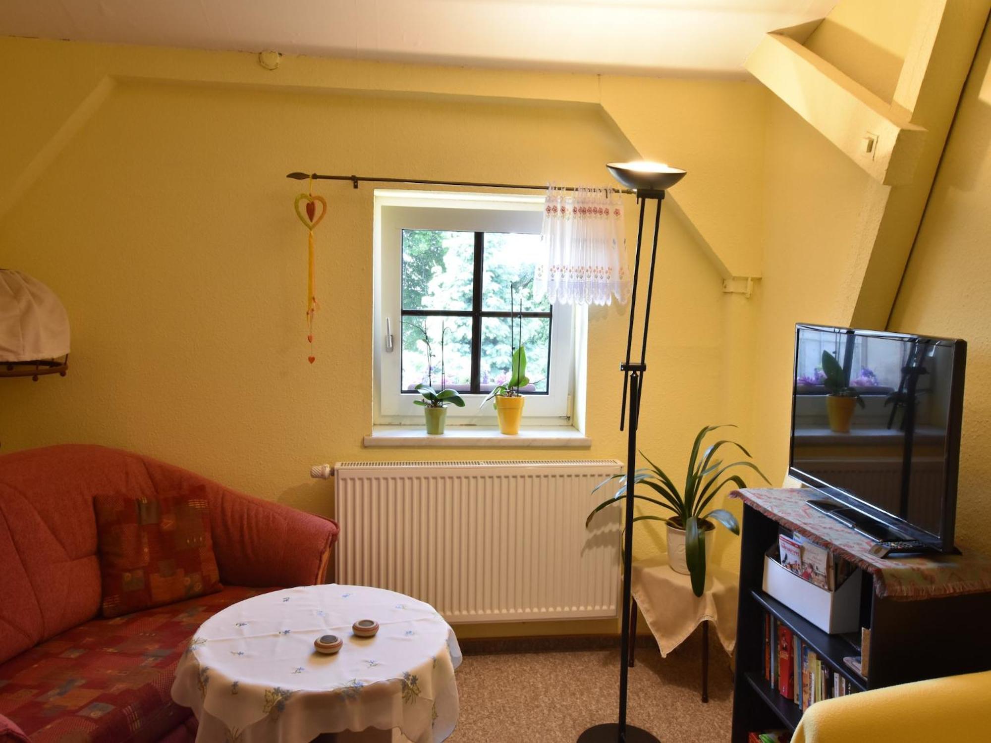 Inviting Apartment In Wendelstorf With Communal Garden Екстериор снимка